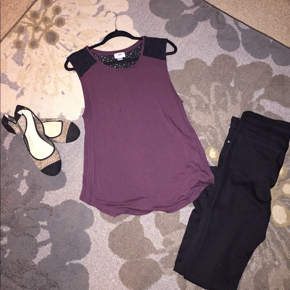 Old navy maroon-ish purple-ish top